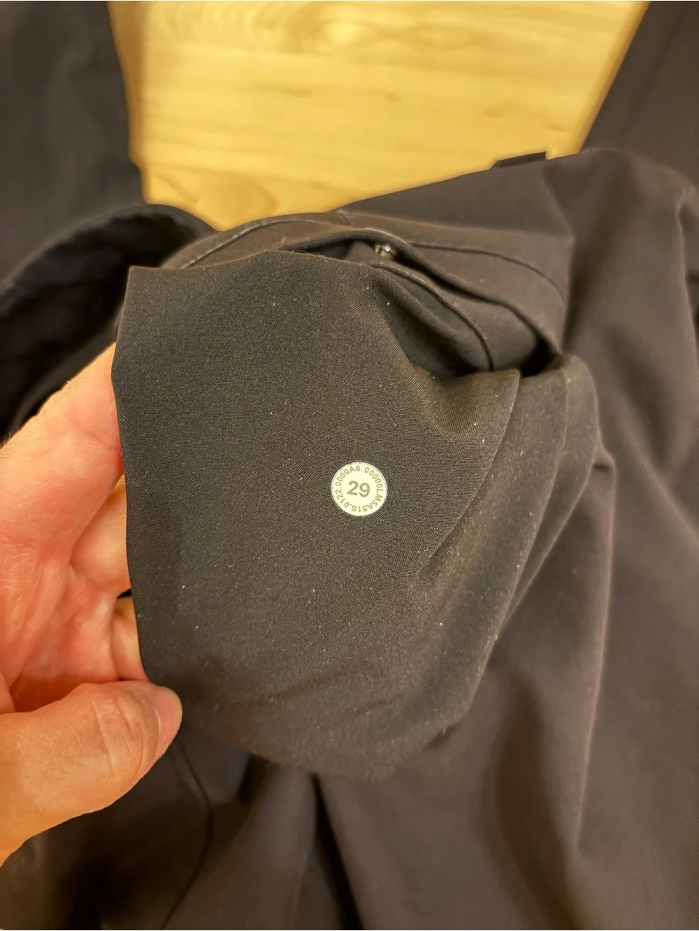Men’s black lululemon pants